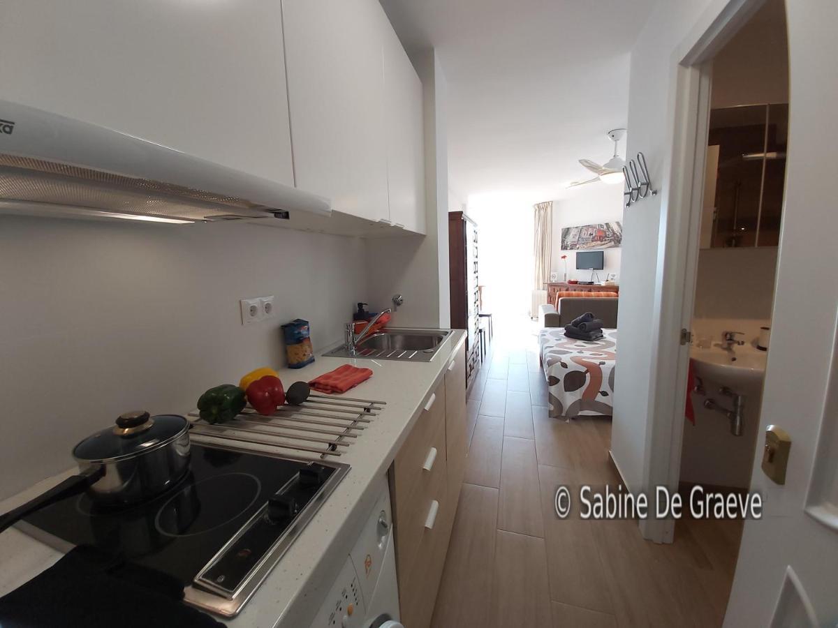 Ruselo-R706 Apartment Торокс Екстериор снимка